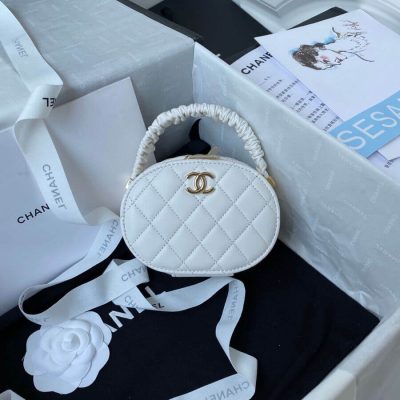 Alternative view of Wholesale Luxury Chanel Small Vanity Case Lambskin Ap2731