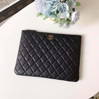 Wholesale Luxury Chanel Small Zip Pouch 31530