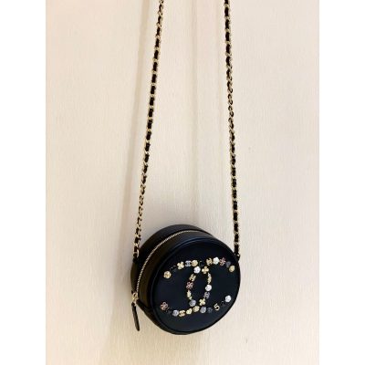 Wholesale Luxury Chanel Studded Cc Detail Round Bag As1180