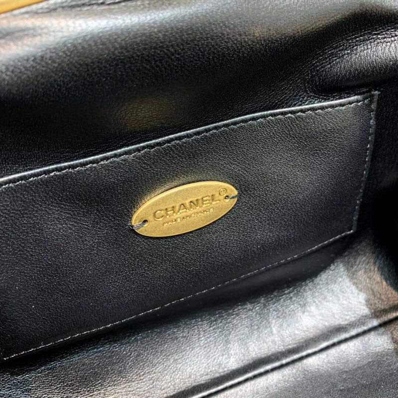Wholesale Luxury Chanel Velvet Clutch With Enamel As2137 - Image 9