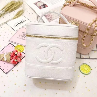 Wholesale Luxury Chanel Vintage Caviar Vanity Cosmetic Bag A12