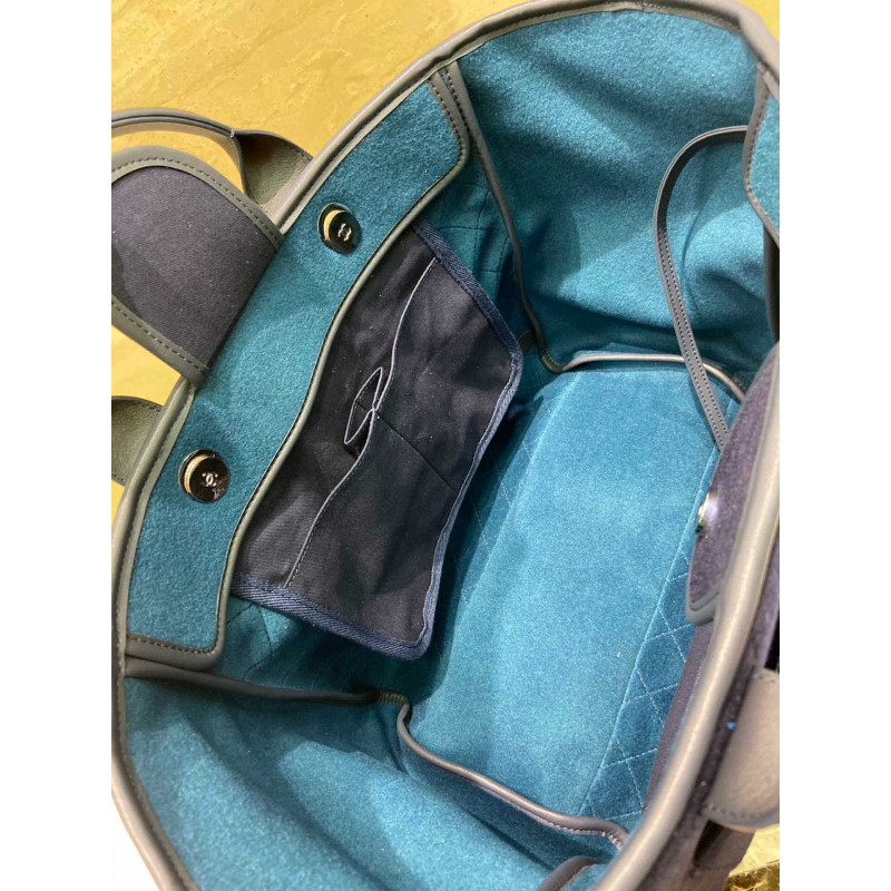 Wholesale Luxury Chanel Wool Felt Deauville Shopping Bag A60598 Blue - Image 6