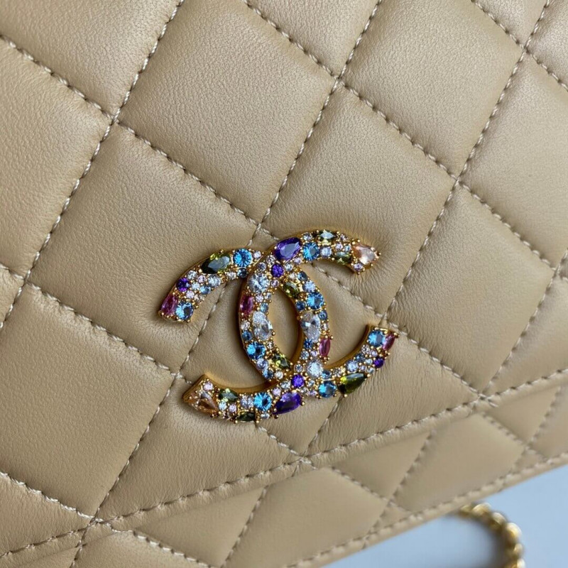 Wholesale Luxury Chanel Zirconium Crystal Cc Logo Wallet On Chain Ap1943 - Image 3