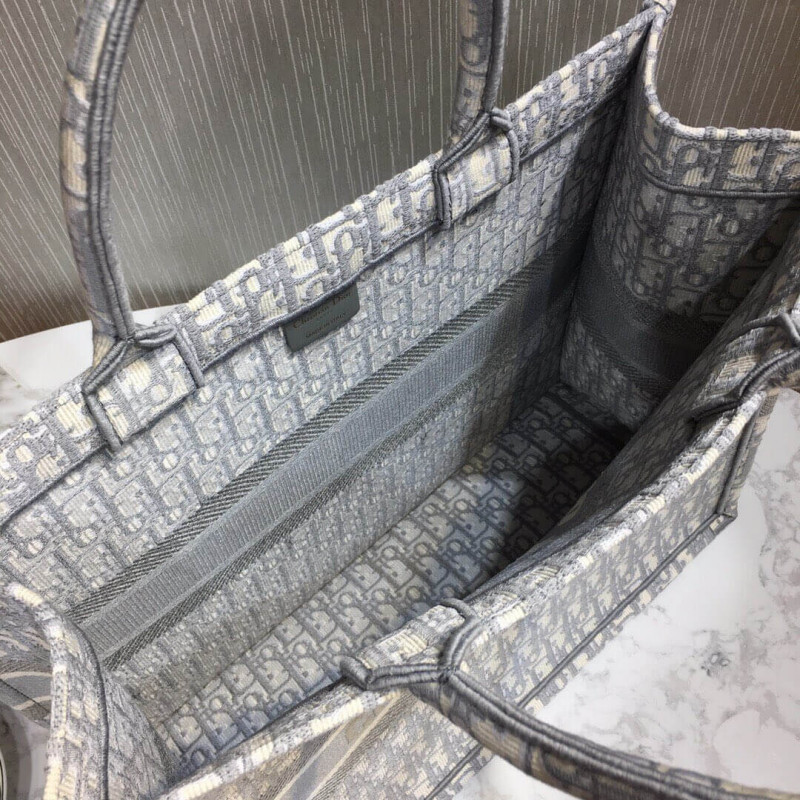 Wholesale Luxury Christian Dior Book Tote Oblique M1286 - Image 11