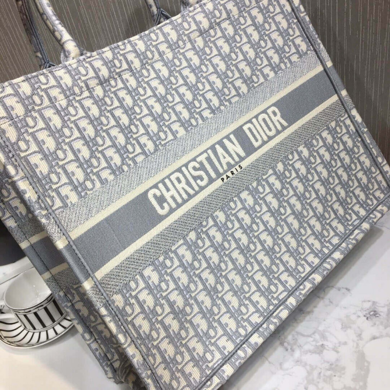 Wholesale Luxury Christian Dior Book Tote Oblique M1286 - Image 6