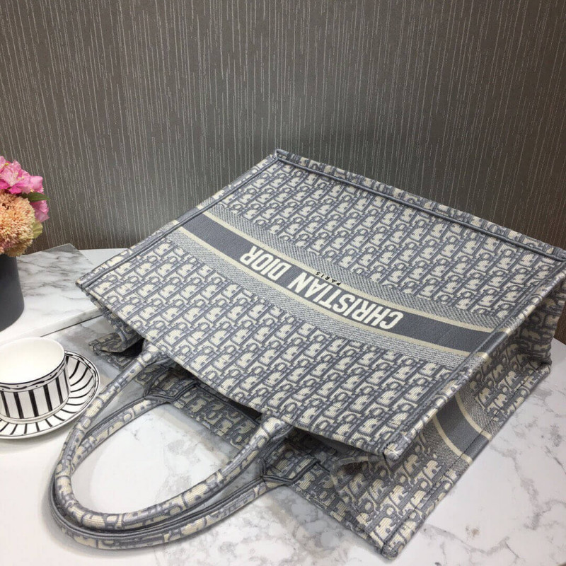 Wholesale Luxury Christian Dior Book Tote Oblique M1286 - Image 8