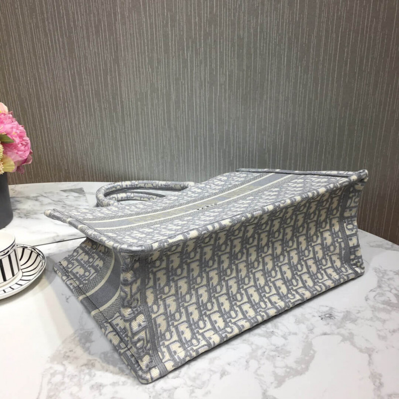 Wholesale Luxury Christian Dior Small Book Tote Oblique M1296 - Image 9