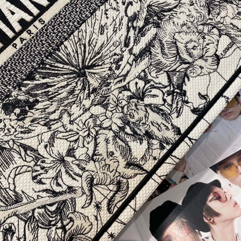 Wholesale Luxury Dior Book Tote Latte Multicolor Dior Zodiac Embroidery M1286 - Image 7