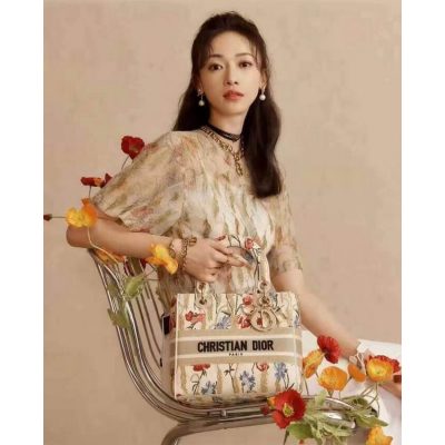 Alternative view of Wholesale Luxury Dior Medium Lady D-Lite Hibiscus Metallic Thread Embroidery Bag M0565