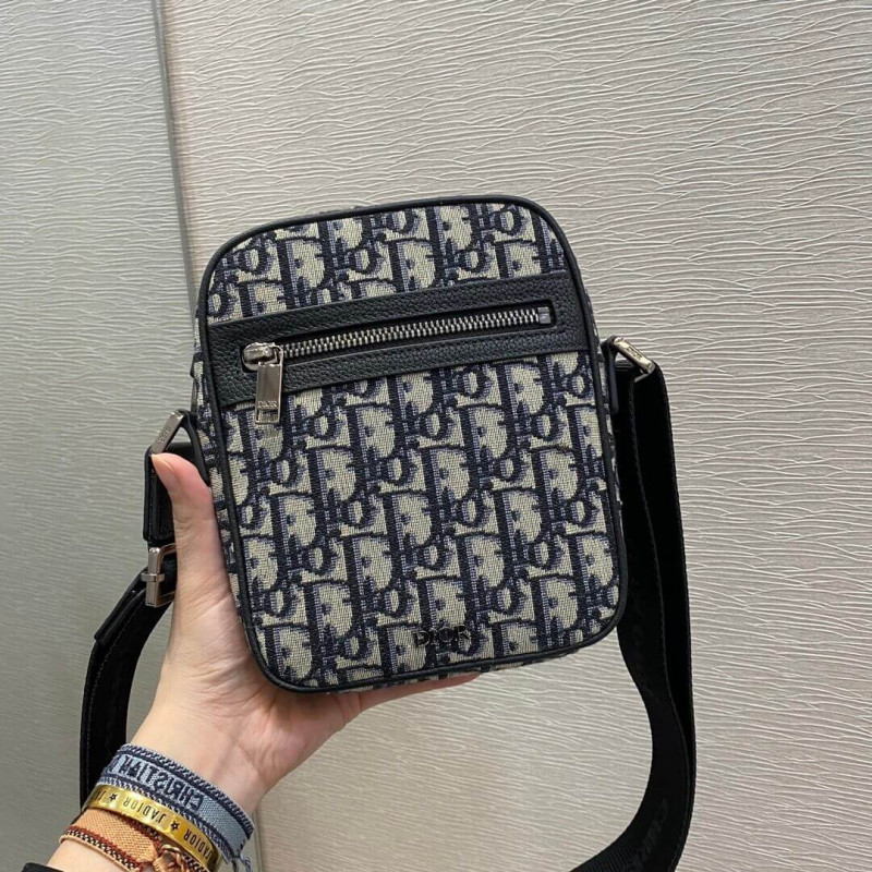 Wholesale Luxury Dior Messenger Pouch - Image 3