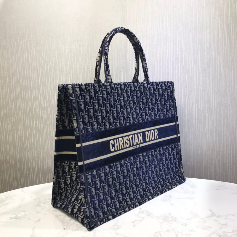 Wholesale Luxury Dior Oblique Embroidered Velvet Book Tote M1286Z - Image 6