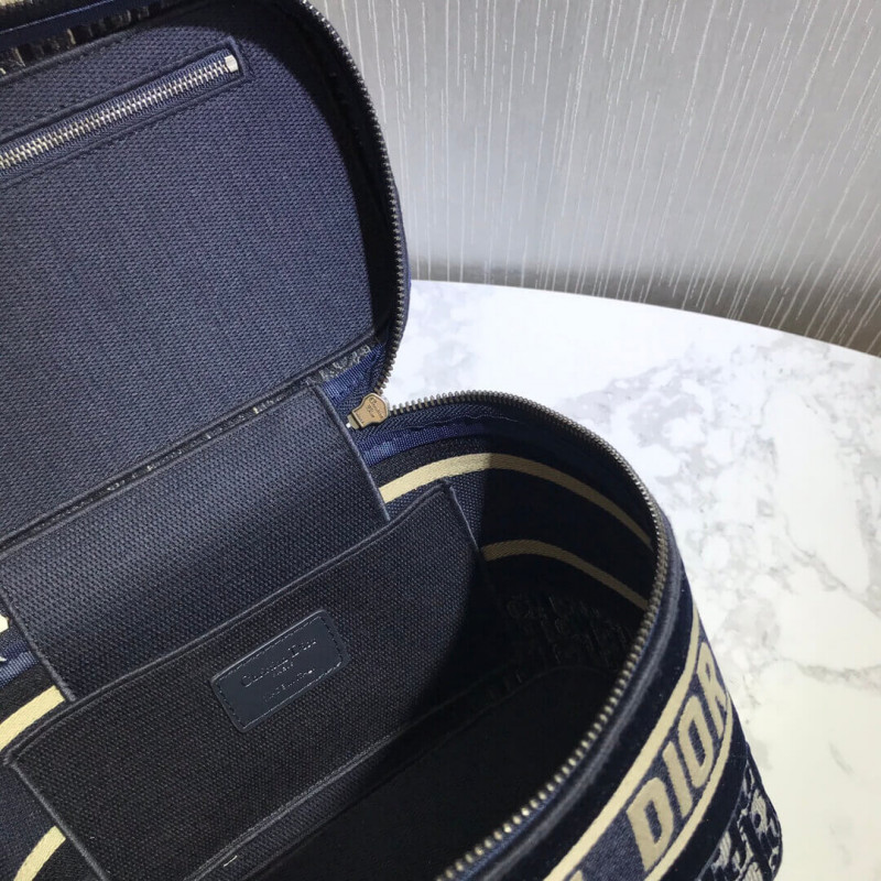 Wholesale Luxury Dior Oblique Embroidered Velvet Diortravel Vanity Case S5480V - Image 10