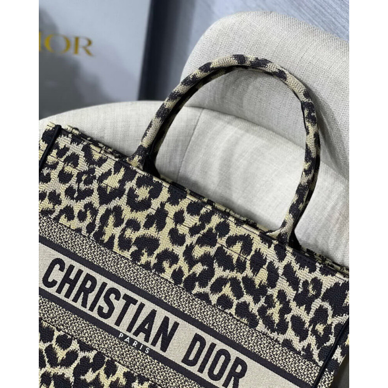 Wholesale Luxury Dior Small Book Tote Ricamo Mizza Beige Multicolore M1296 - Image 4