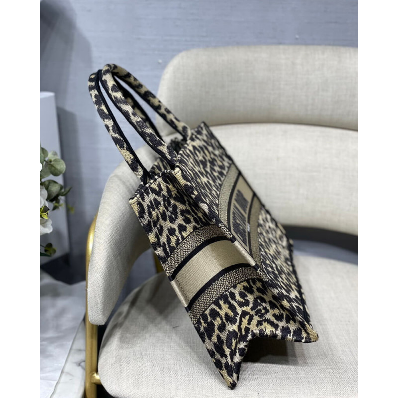 Wholesale Luxury Dior Small Book Tote Ricamo Mizza Beige Multicolore M1296 - Image 7