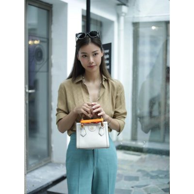 Alternative view of Wholesale Luxury Gucci Diana Mini Tote Bag 655661