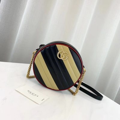 Alternative view of Wholesale Luxury Gucci Gg Marmont Mini Round Shoulder Bag 550154 Beige/Black