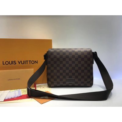 Alternative view of Wholesale Luxury Louis Vuitton Damier Ebene Canvas District Pm N41212