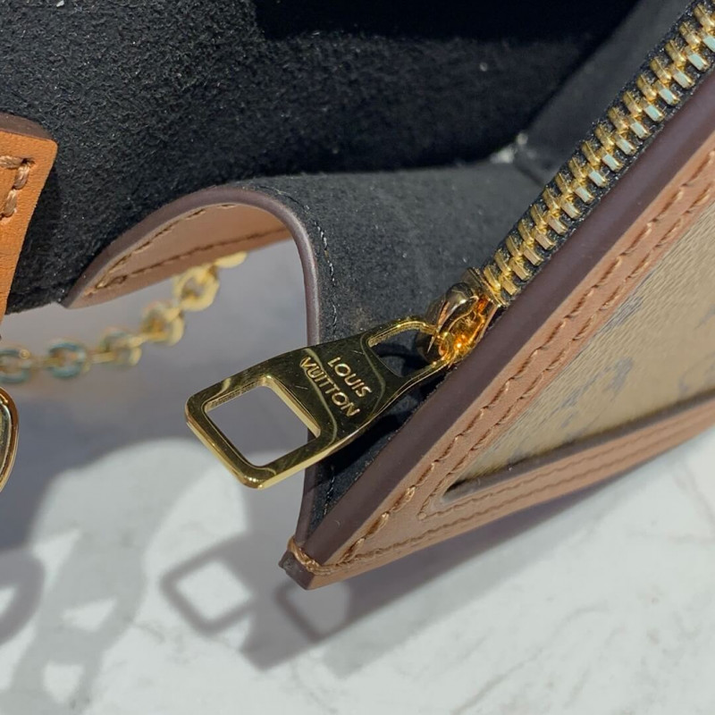 Wholesale Luxury Louis Vuitton Dauphine Chain Wallet M68746 - Image 10