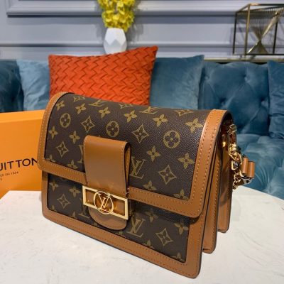 Alternative view of Wholesale Luxury Louis Vuitton Dauphine Mm M44392