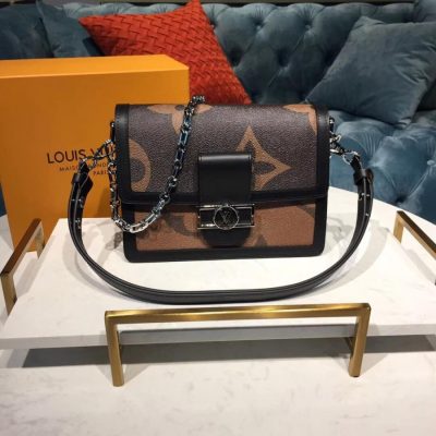 Alternative view of Wholesale Luxury Louis Vuitton Dauphine Mm M44599