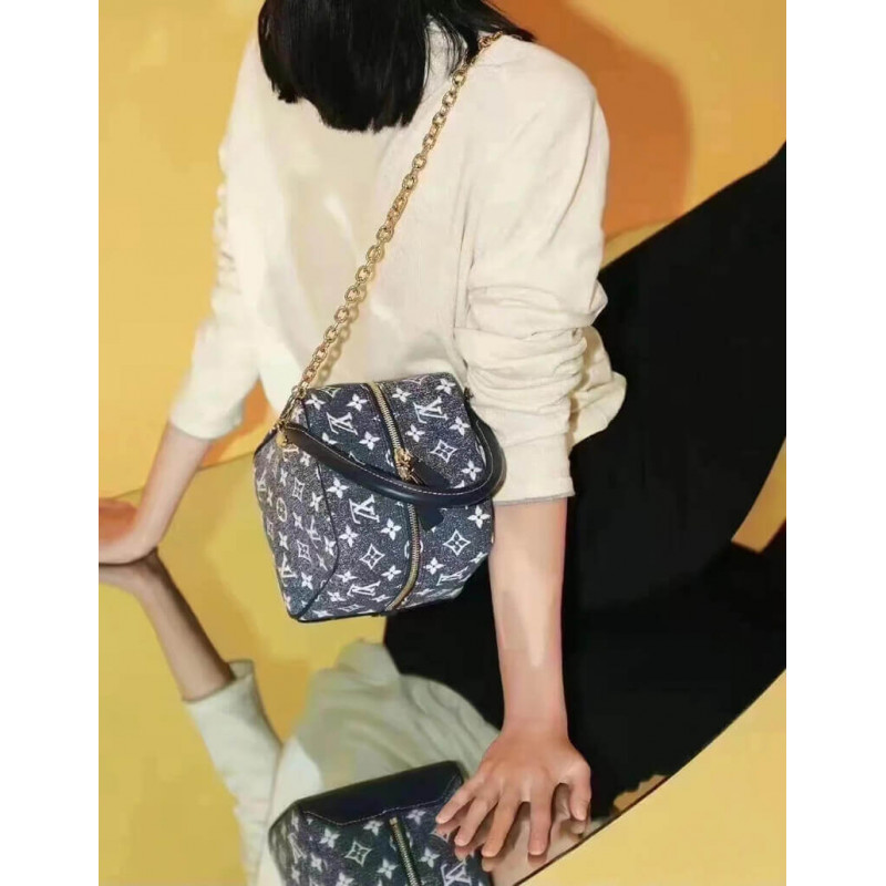 Wholesale Luxury Louis Vuitton Denim Jacquard Textil Square Bag M59611 - Image 3