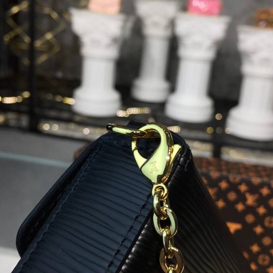 Wholesale Luxury Louis Vuitton Epi Leather Pochette Felicie M62648 - Image 6