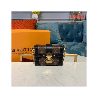 Alternative view of Wholesale Luxury Louis Vuitton Essential Trunk M68566