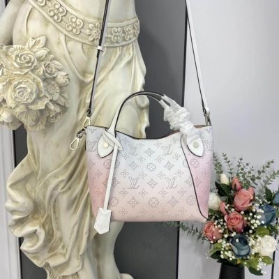 Alternative view of Wholesale Luxury Louis Vuitton Hina Pm Gradient Pink Mahina Leather M57858