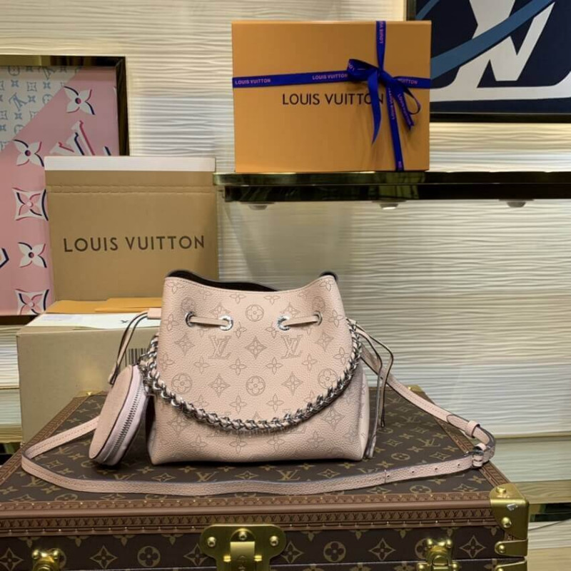 Wholesale Luxury Louis Vuitton Mahina Leather Bella M57068 - Image 3