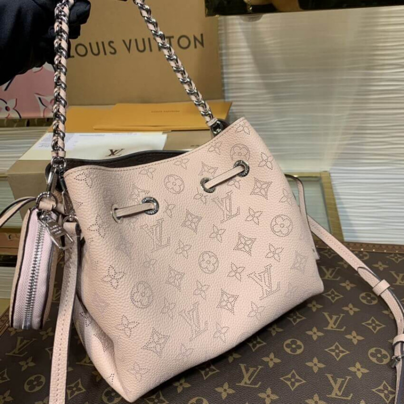 Wholesale Luxury Louis Vuitton Mahina Leather Bella M57068 - Image 5