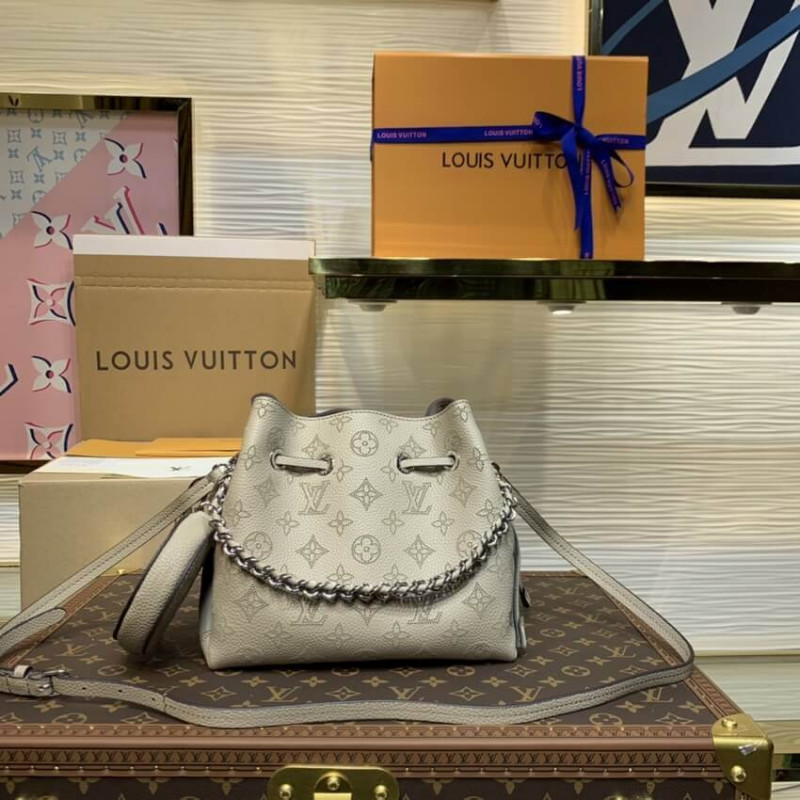 Wholesale Luxury Louis Vuitton Mahina Leather Bella M57201 - Image 3