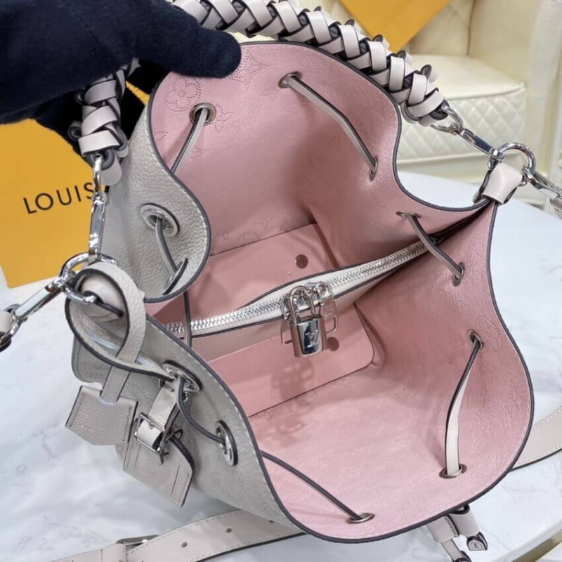 Wholesale Luxury Louis Vuitton Mahina Leather Muria M57526 - Image 12