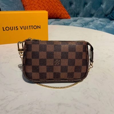 Alternative view of Wholesale Luxury Louis Vuitton Mini Pochette Accessoires N58009