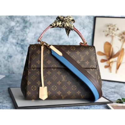 Alternative view of Wholesale Luxury Louis Vuitton Monogram Canvas Cluny Mm M42735