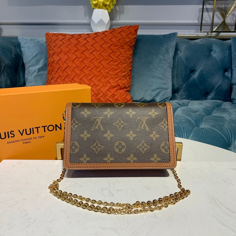Wholesale Luxury Louis Vuitton Monogram Canvas Dauphine Chain Wallet M68746 - Image 4