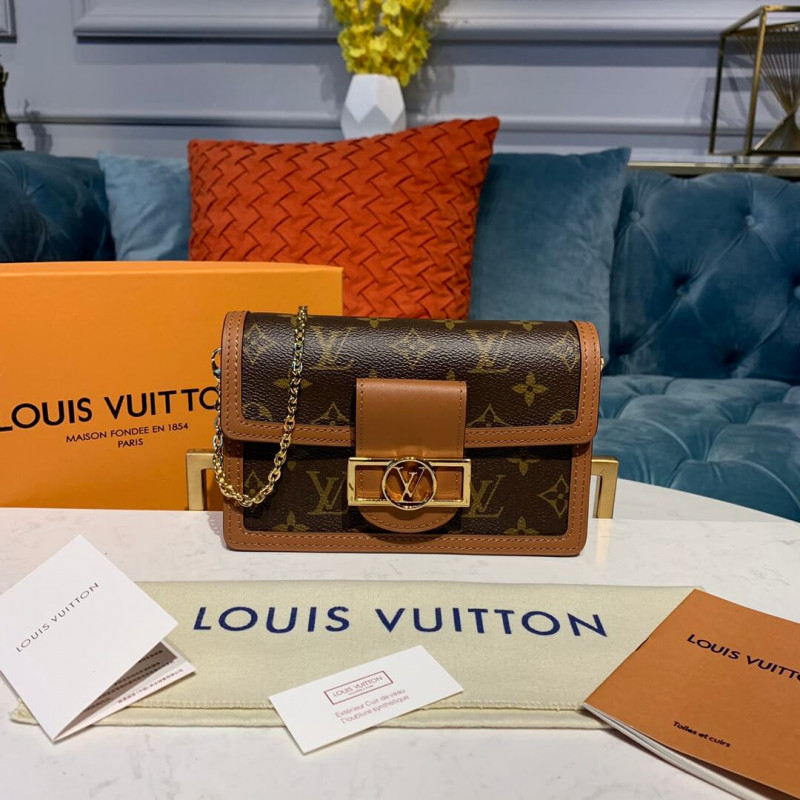 Wholesale Luxury Louis Vuitton Monogram Canvas Dauphine Chain Wallet M68746