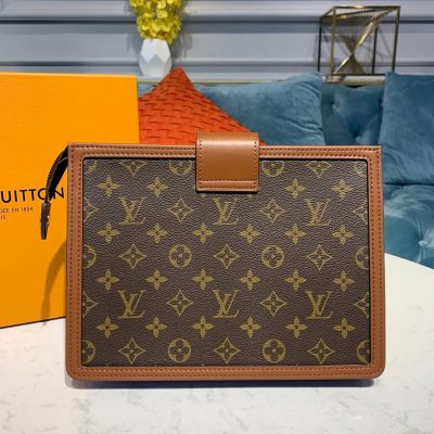 Alternative view of Wholesale Luxury Louis Vuitton Monogram Canvas Dauphine Clutch M44178
