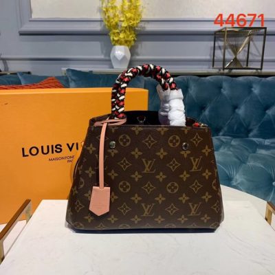 Alternative view of Wholesale Luxury Louis Vuitton Monogram Canvas Montaigne Bb M44671