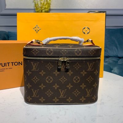 Alternative view of Wholesale Luxury Louis Vuitton Monogram Canvas Nice Cosmetic Bb M42265