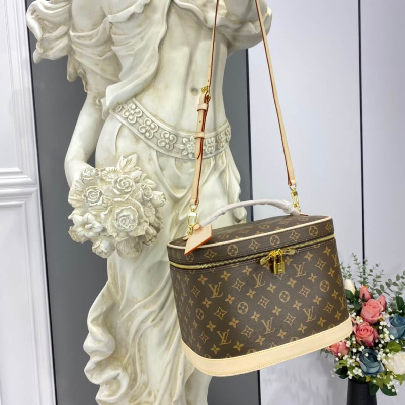Wholesale Luxury Louis Vuitton Monogram Canvas Nice Cosmetic M47280 - Image 3