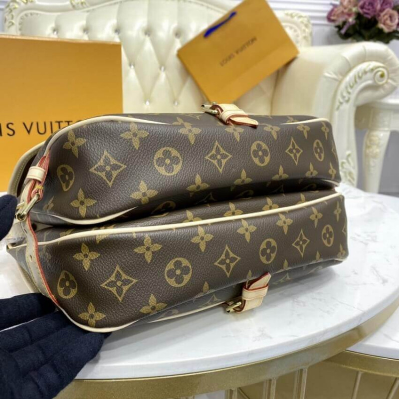 Wholesale Luxury Louis Vuitton Monogram Canvas Saumur Mm M40710 - Image 12