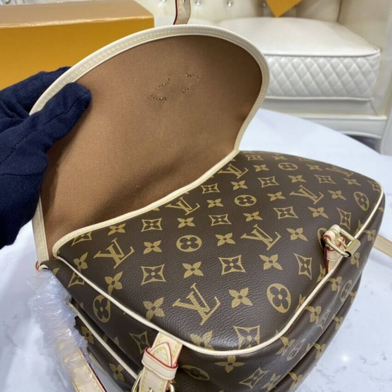 Wholesale Luxury Louis Vuitton Monogram Canvas Saumur Mm M40710 - Image 13