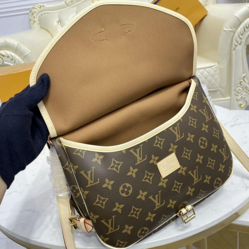 Wholesale Luxury Louis Vuitton Monogram Canvas Saumur Mm M40710 - Image 14