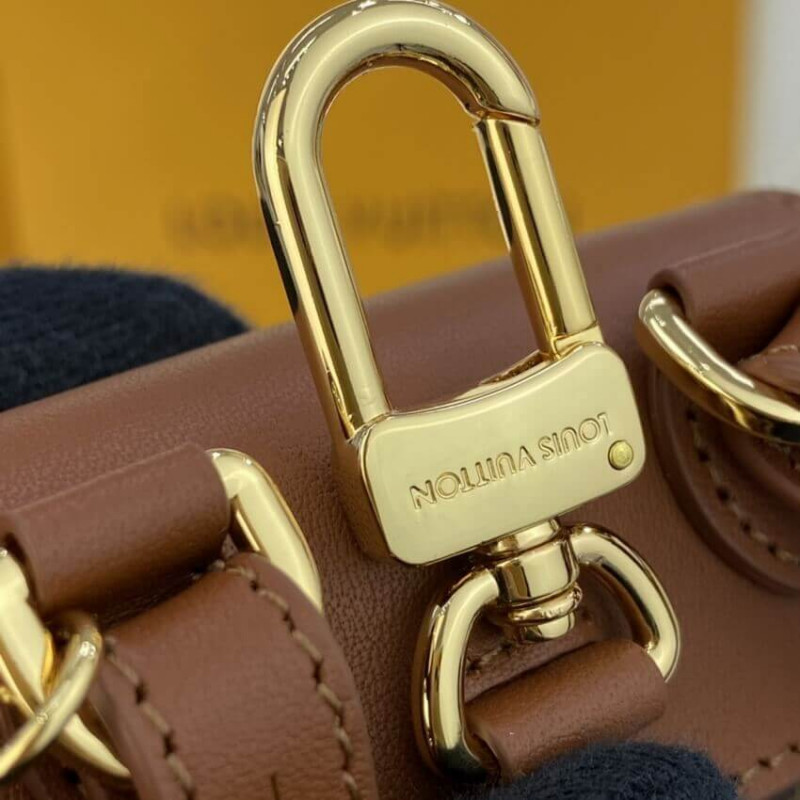 Wholesale Luxury Louis Vuitton Monogram Mini Steamer Pouch M00340 - Image 6