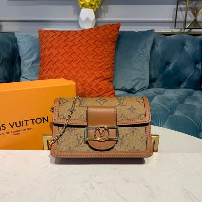 Alternative view of Wholesale Luxury Louis Vuitton Monogram Reverse Canvas Dauphine Chain Wallet M68746