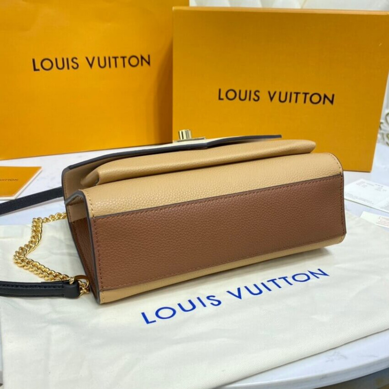 Wholesale Luxury Louis Vuitton Mylockme Chain Bag M56641 - Image 7