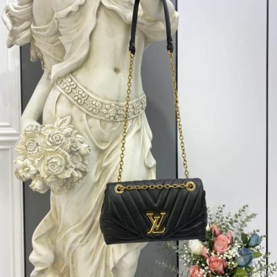 Alternative view of Wholesale Luxury Louis Vuitton New Wave Chain Bag M58552 Black