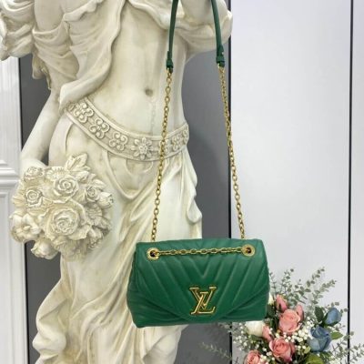Alternative view of Wholesale Luxury Louis Vuitton New Wave Chain Bag M58664 Emerald Green