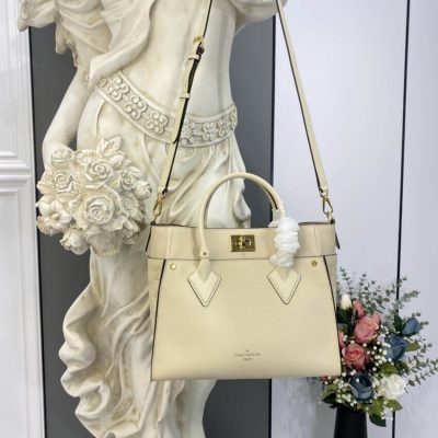 Alternative view of Wholesale Luxury Louis Vuitton On My Side Bag M55802 Beige