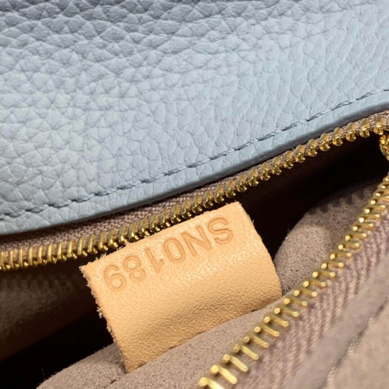 Wholesale Luxury Louis Vuitton On My Side Bag M56078 - Image 11